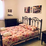 Attico Giusy 발레스트라테